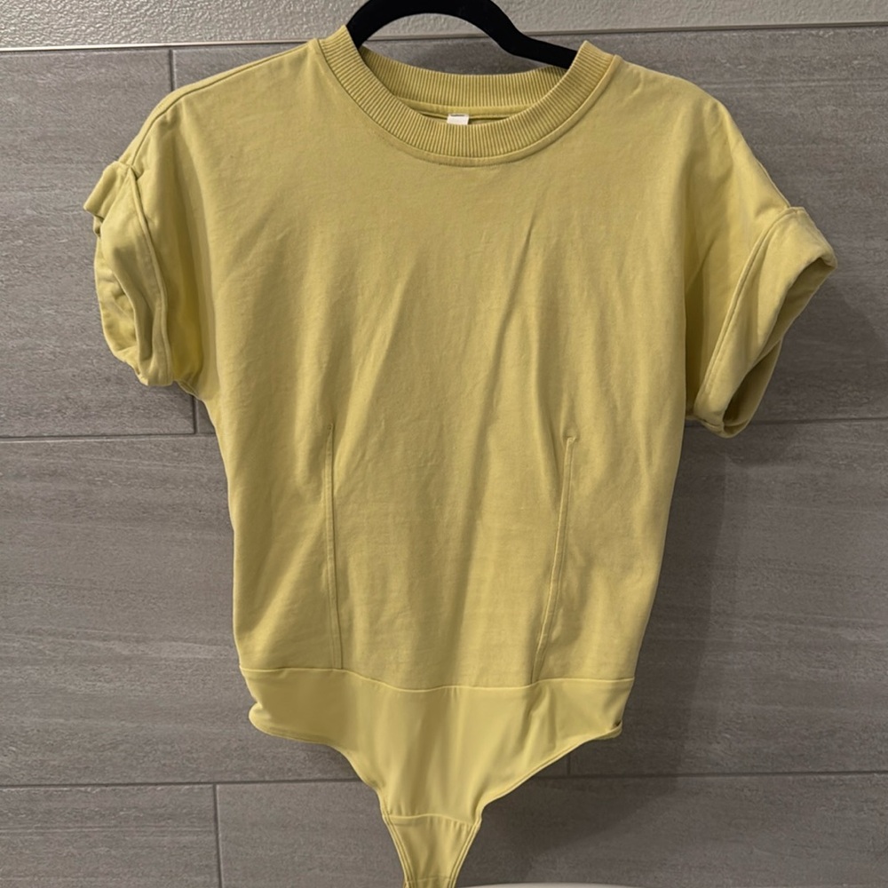 Lululemon Heavyweight Cotton T-Shirt Bodysuit
Finch Yellow Small